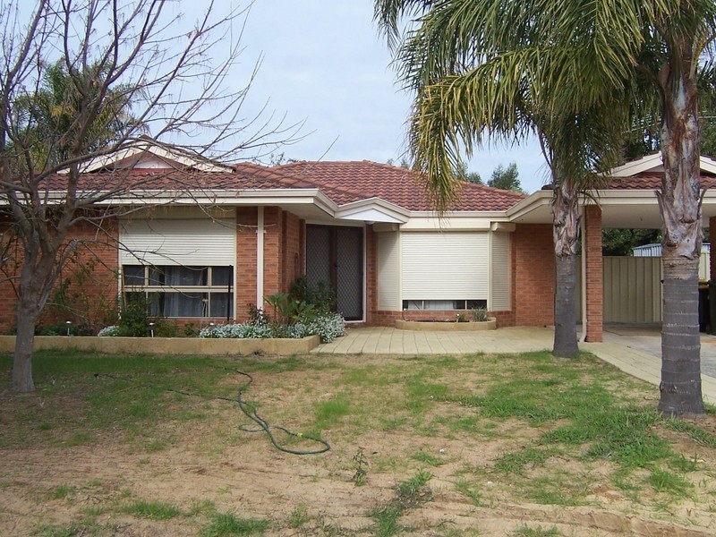 27 Coodanup Drive, Coodanup WA 6210