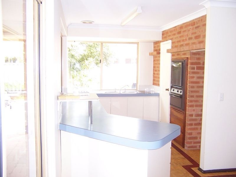 27 Coodanup Drive, Coodanup WA 6210