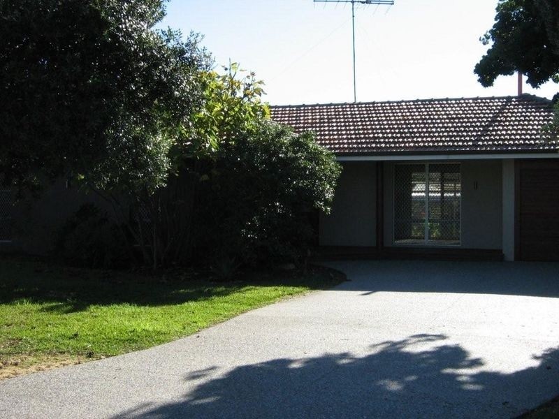 115 McLarty Road, Halls Head WA 6210