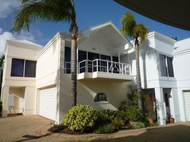 8/1-3 Leslie Street Dudley Park, Mandurah WA 6210