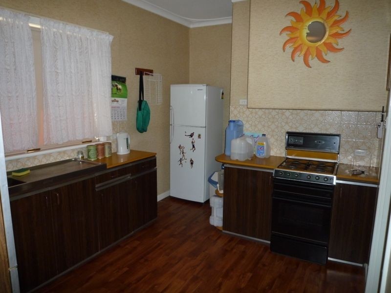 23 Comet Street, Dudley Park WA 6210