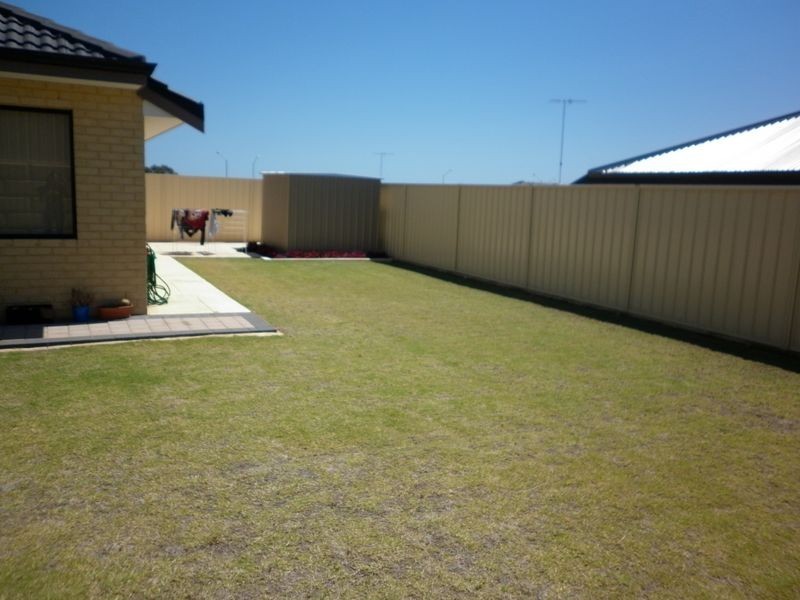 8 Kondinin Way, Dawesville WA 6211