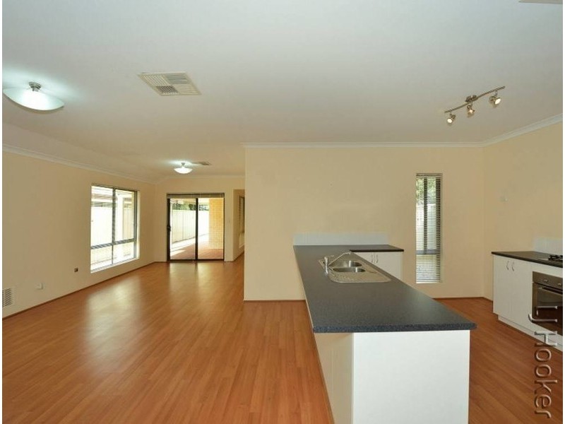 7A Roy Road, Coodanup WA 6210