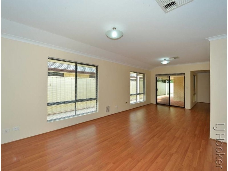 7A Roy Road, Coodanup WA 6210