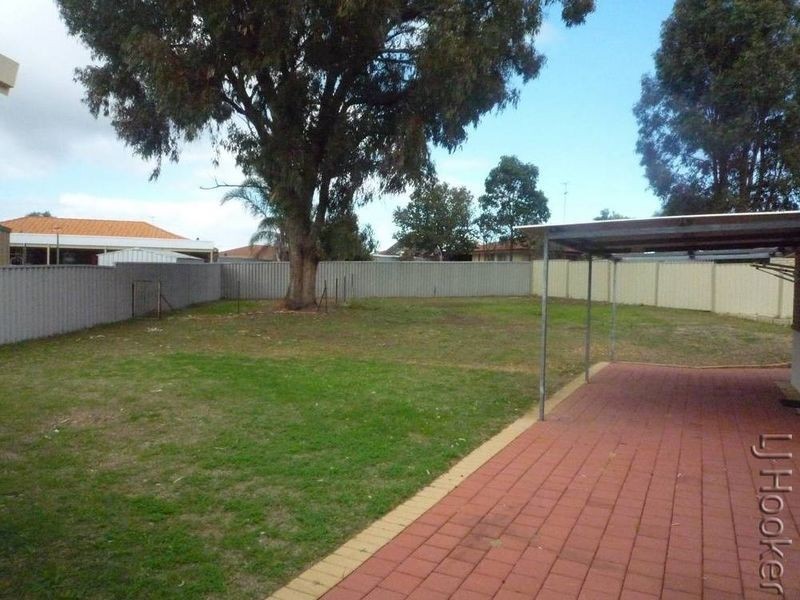 12 Olinda Court, Greenfields WA 6210