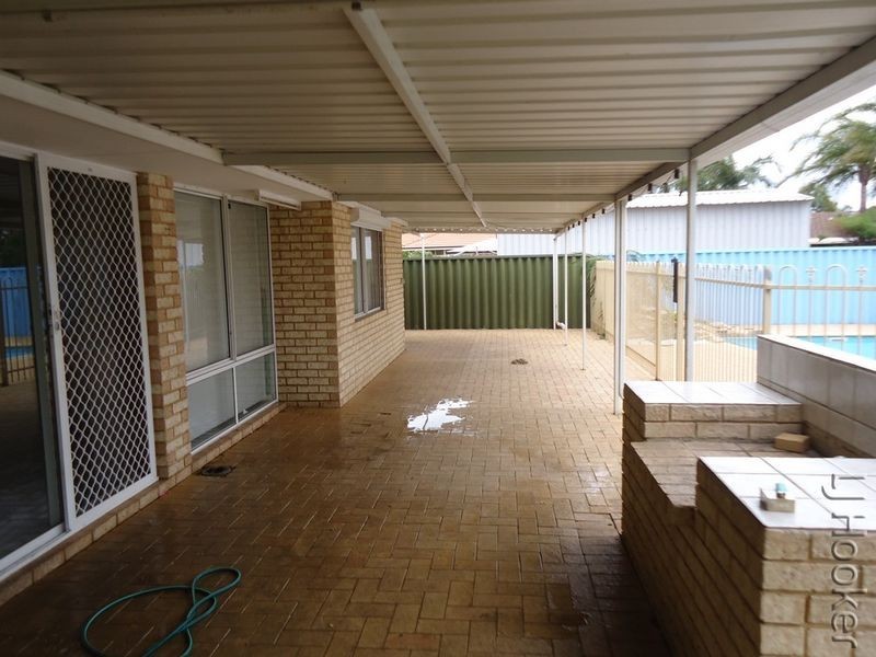 8 Illabrook Street, Dudley Park WA 6210