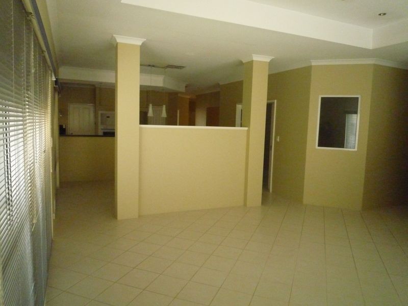 29 Seaforth Avenue, Halls Head WA 6210