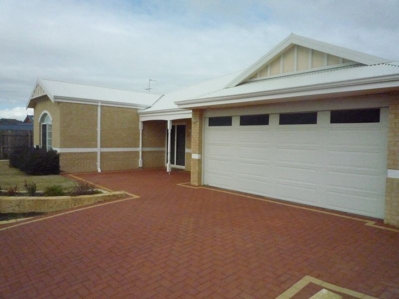 29 Seaforth Avenue, Halls Head WA 6210