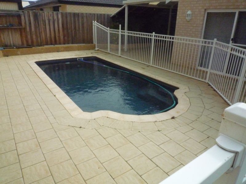 29 Seaforth Avenue, Halls Head WA 6210