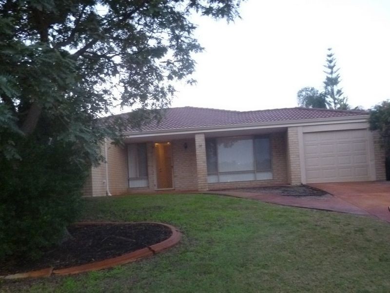 14 Templetonia Promenade, Halls Head WA 6210