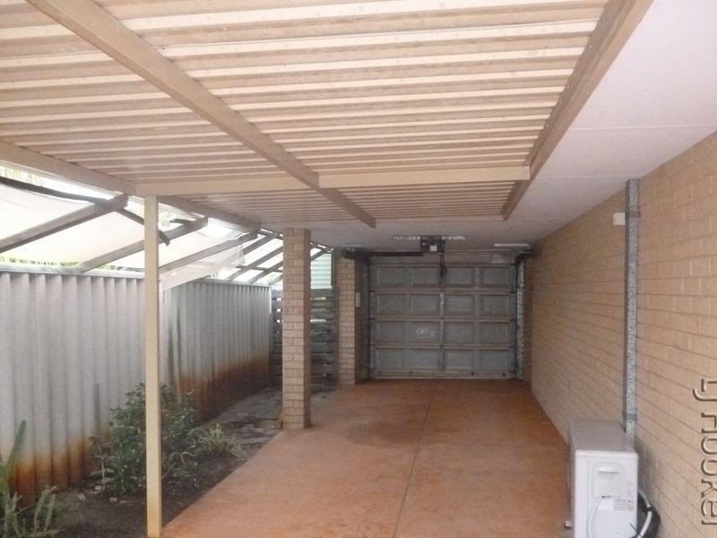 14 Templetonia Promenade, Halls Head WA 6210