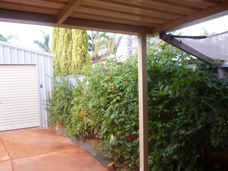 14 Templetonia Promenade, Halls Head WA 6210