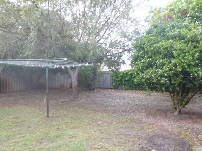 14 Templetonia Promenade, Halls Head WA 6210