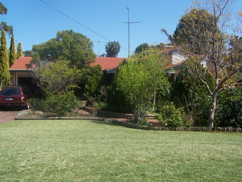 10 Luckhurst Drive, Mandurah WA 6210