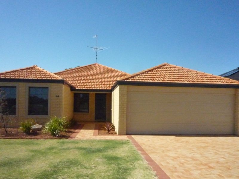 94 Oakleigh Drive, ERSKINE, Mandurah WA 6210