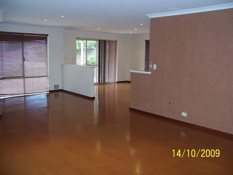 73 Hickman Road, Silver Sands WA 6210