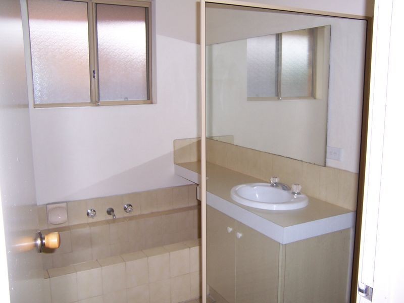 22 Blackwood Parade, Dudley Park WA 6210