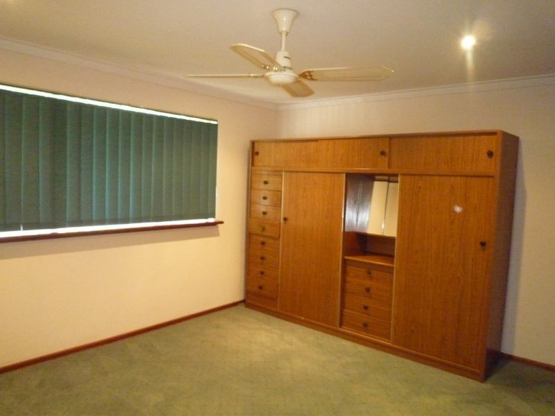 18B Clyde Place, Silver Sands WA 6210