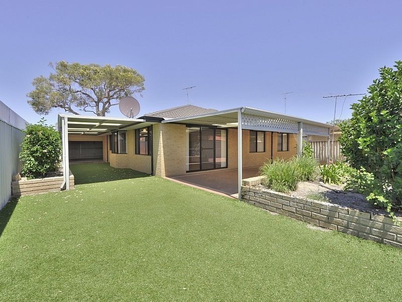 8 Chyverton Corner, Erskine WA 6210