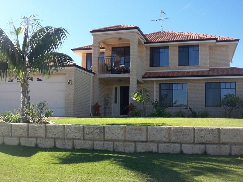 10 Cuvier Place, Mandurah WA 6210