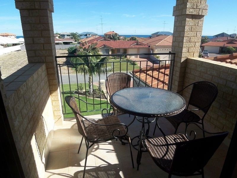 10 Cuvier Place, Mandurah WA 6210