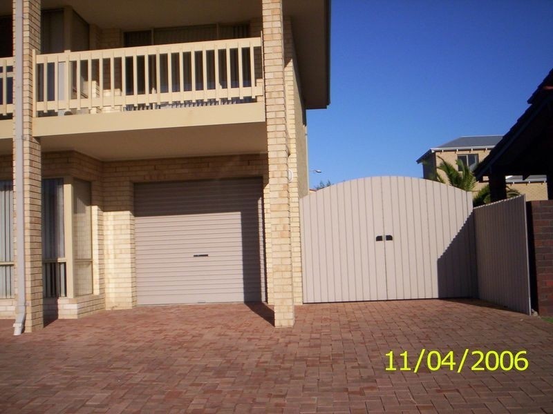 5 Seawind Drive, Silver Sands WA 6210