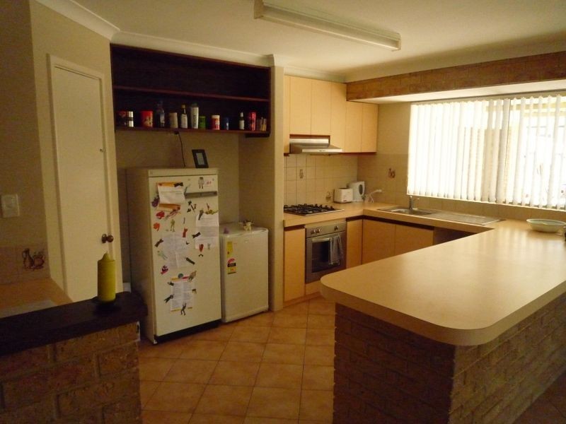21 Abbotswood Parkway, Mandurah WA 6210