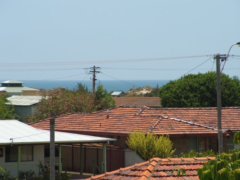 22 Selene Way, San Remo WA 6210