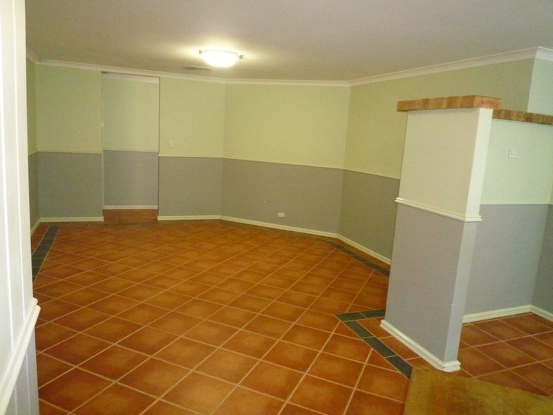 10 Kedron Place, Greenfields WA 6210