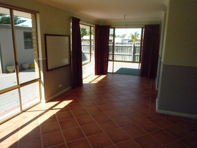 10 Kedron Place, Greenfields WA 6210