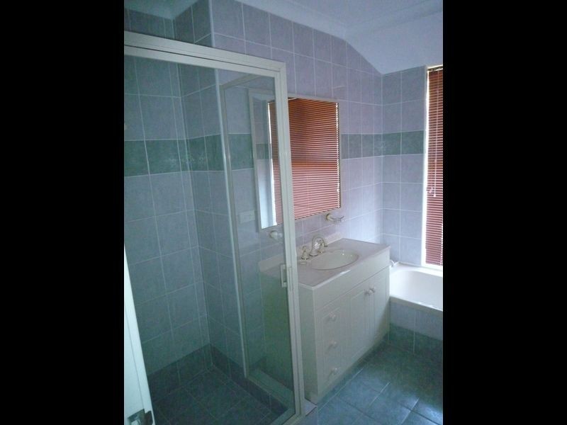 10 Kedron Place, Greenfields WA 6210