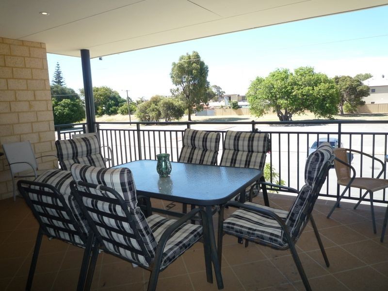 5/5 Hackett Street, Mandurah WA 6210