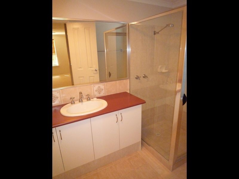 3/3 First Avenue, Mandurah WA 6210