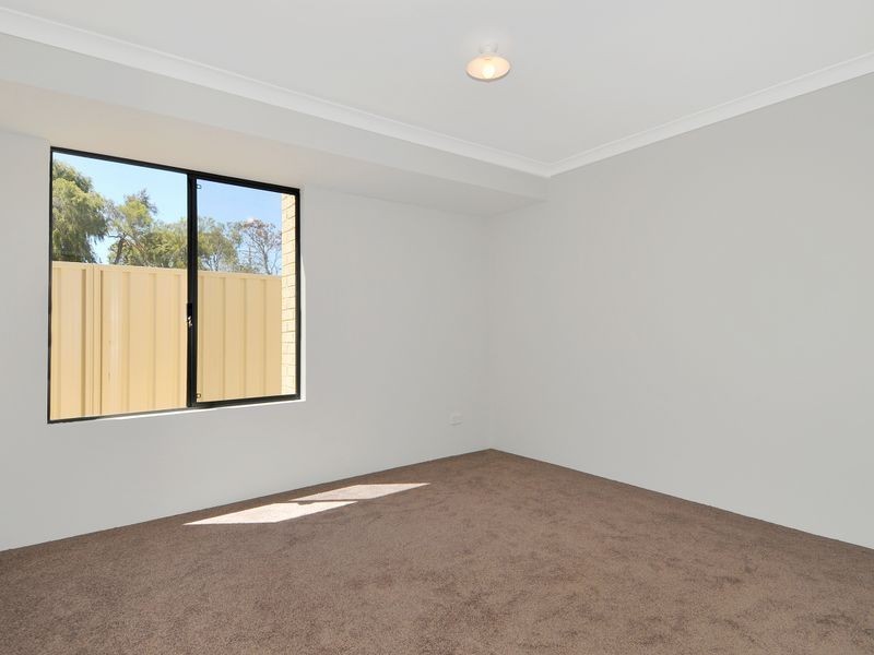 37B Beacham Street, Coodanup WA 6210