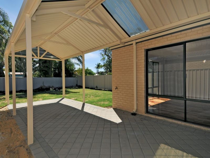 37B Beacham Street, Coodanup WA 6210