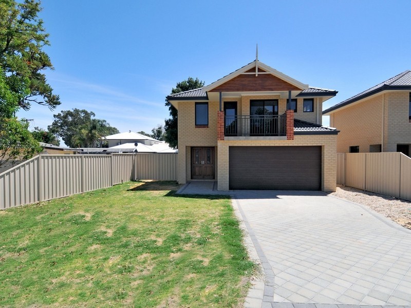 37A Beacham Street, Coodanup WA 6210