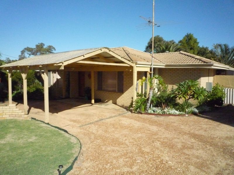 5 Doongin Place, Greenfields WA 6210