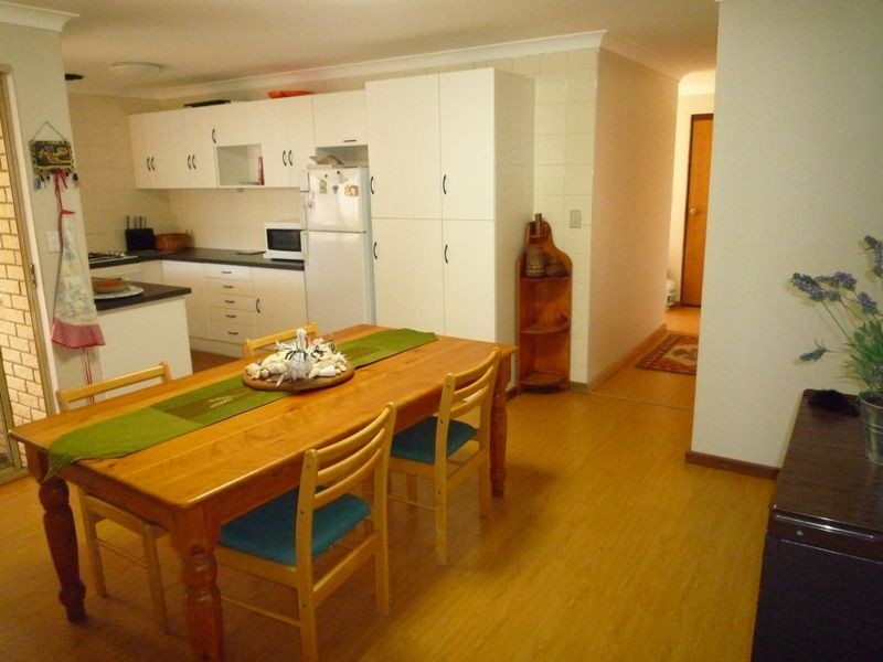 5 Doongin Place, Greenfields WA 6210