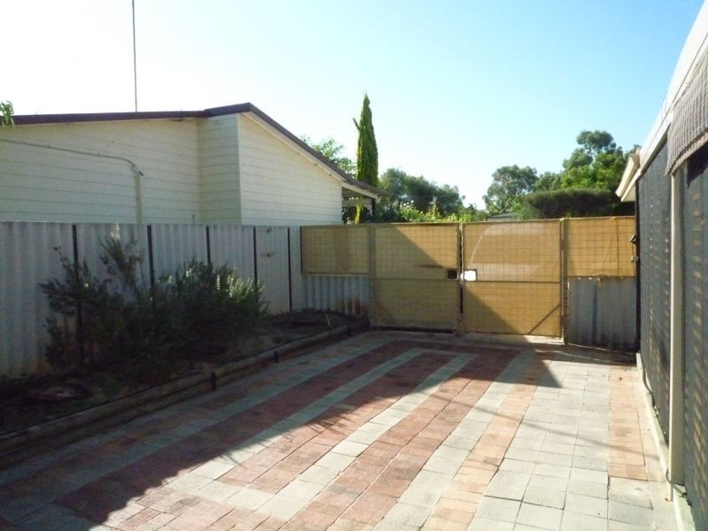 5 Doongin Place, Greenfields WA 6210