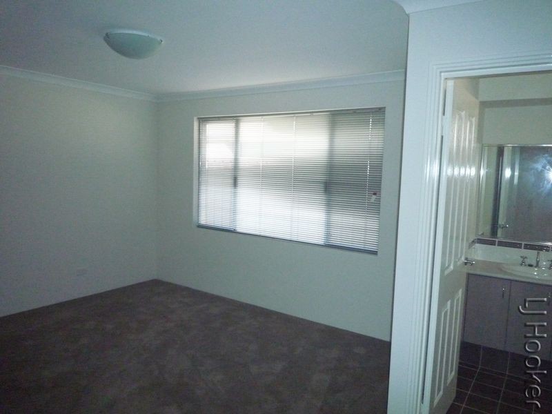 6 Bourke Close, Ravenswood WA 6208