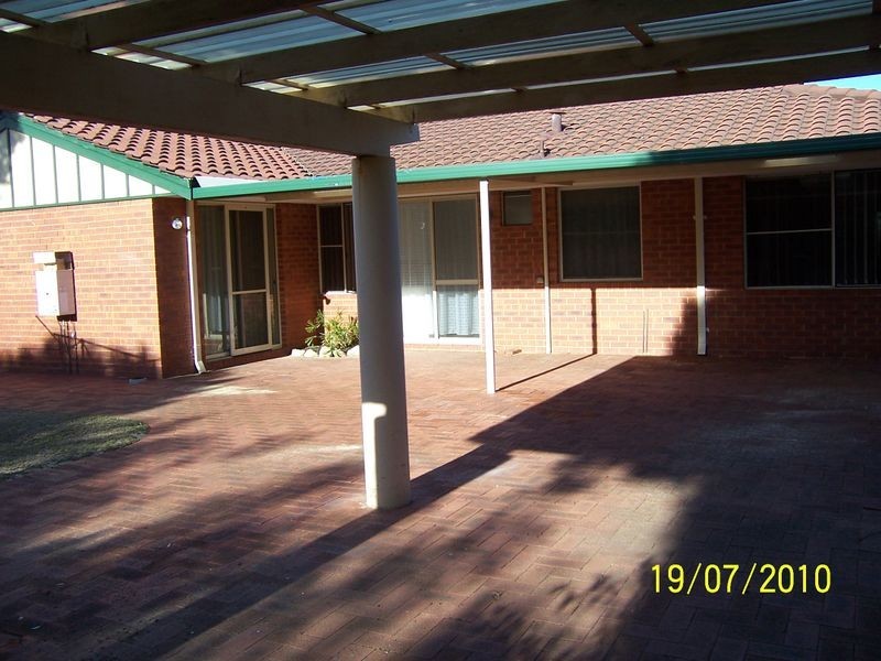 30 Caravel Way, Halls Head WA 6210