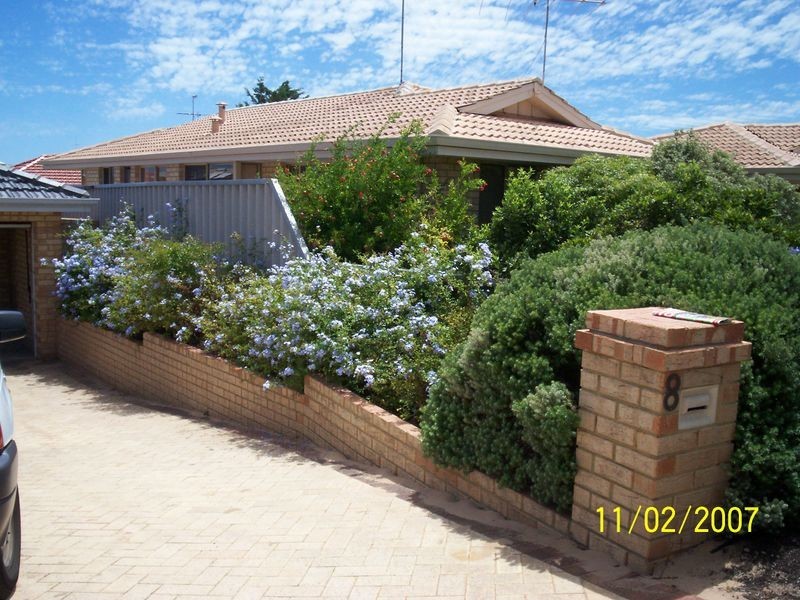 8 Bucentaur Avenue, HALLS HEAD, Mandurah WA 6210