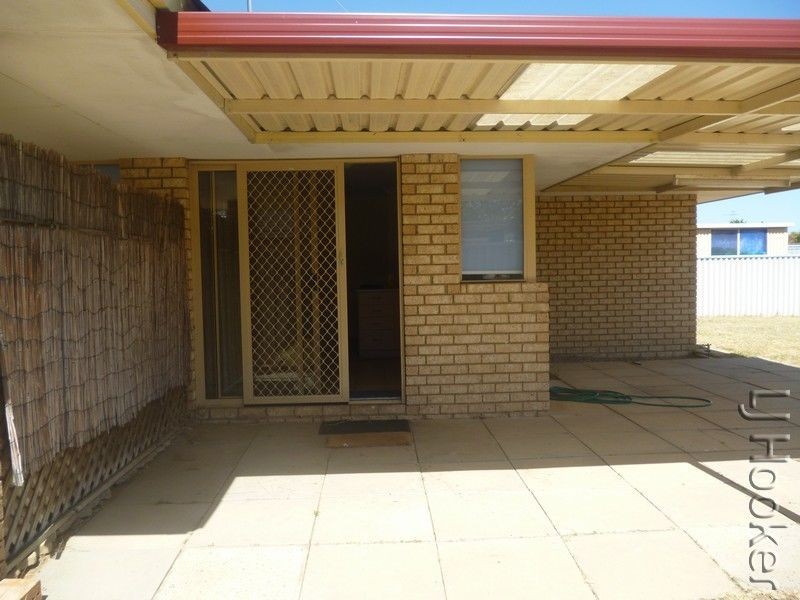 19 Murdoch Drive, Greenfields WA 6210