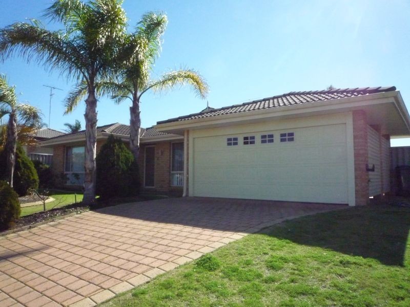 2 Wintersweet Place, Halls Head, Halls Head WA 6210