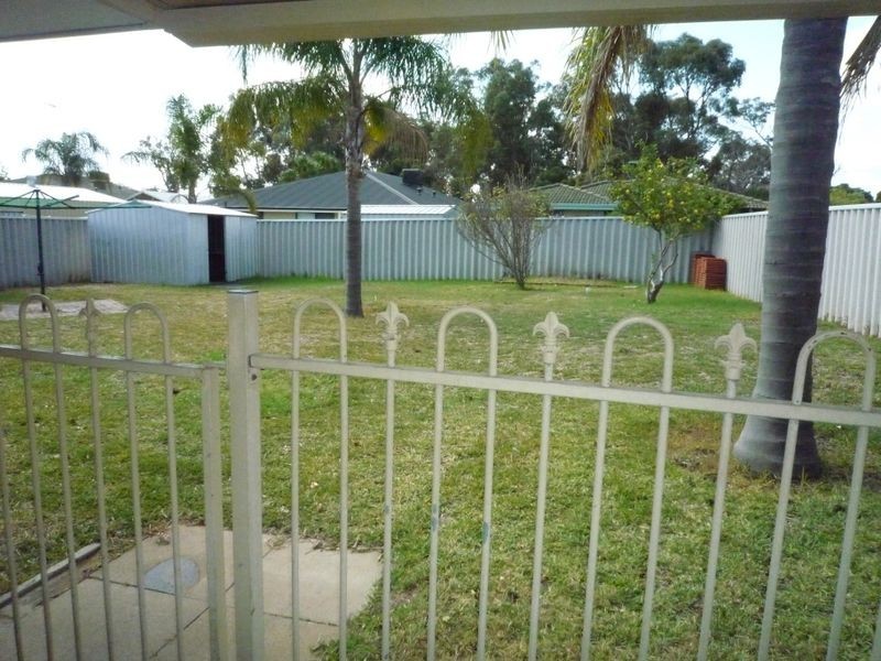 15 Reynolds Avenue, Greenfields WA 6210