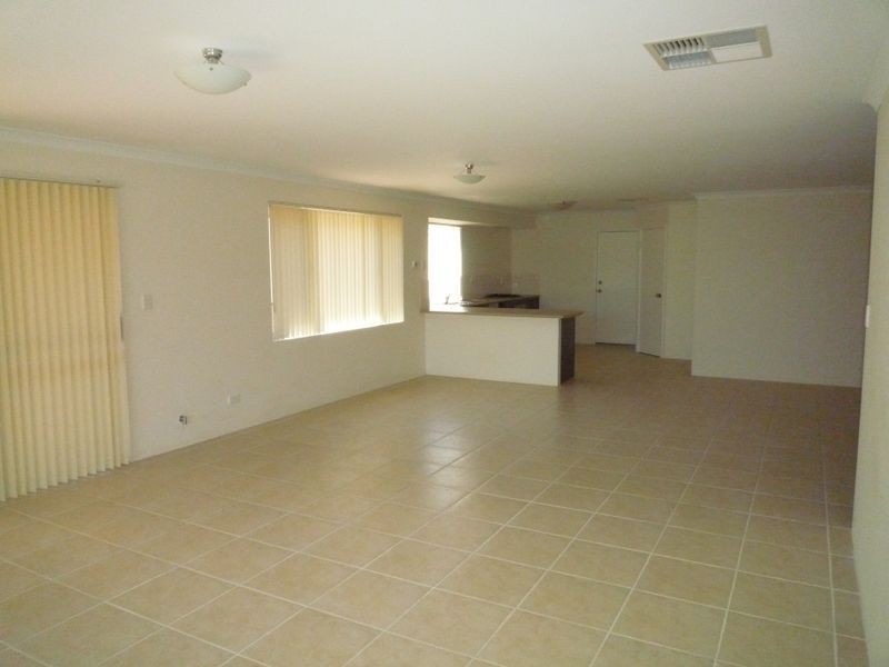 13 Philmont Way  Meadow Springs, Mandurah WA 6210