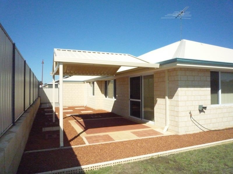 13 Philmont Way  Meadow Springs, Mandurah WA 6210
