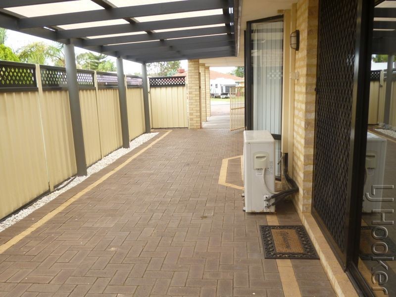 5A Valentino Close, Greenfields WA 6210