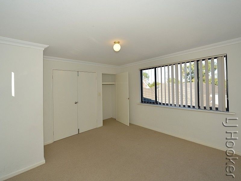 4/6 Churchill Avenue, Dudley Park WA 6210