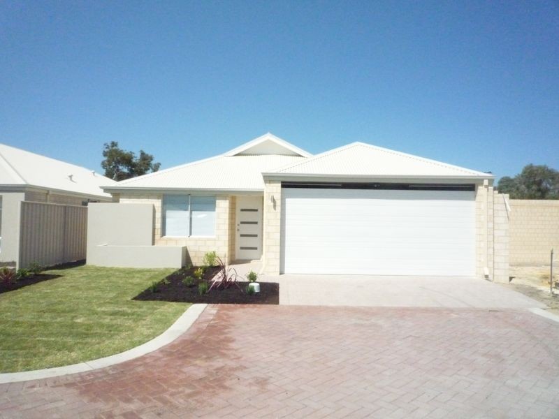 4 Bourke Close, Ravenswood WA 6208